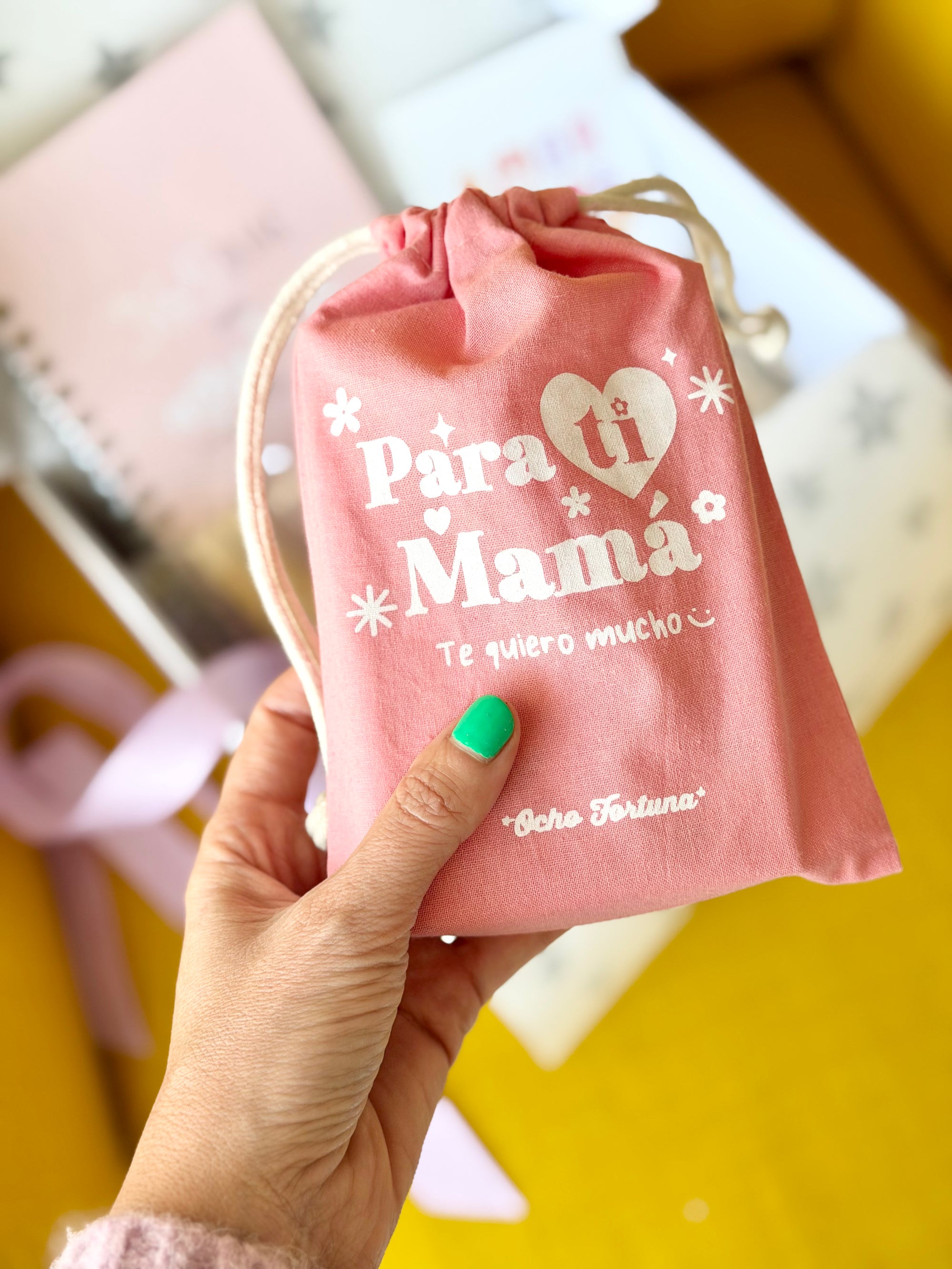 Caja Vuelvo a mí - Edición día de la Madre