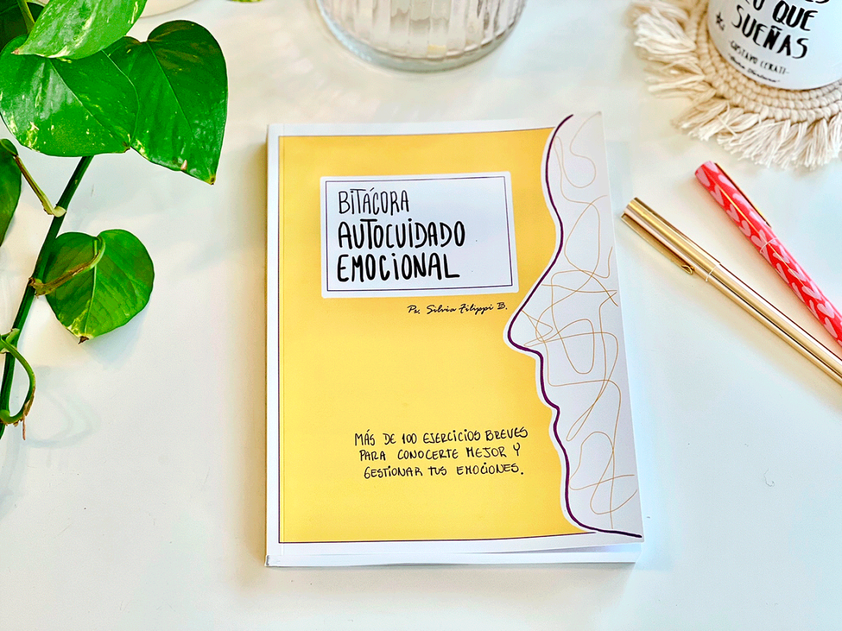 Bitácora emocional amarilla Autocuidado emocional más de 100 ejercicios breves para conocerte mejor y gestionar tus emociones